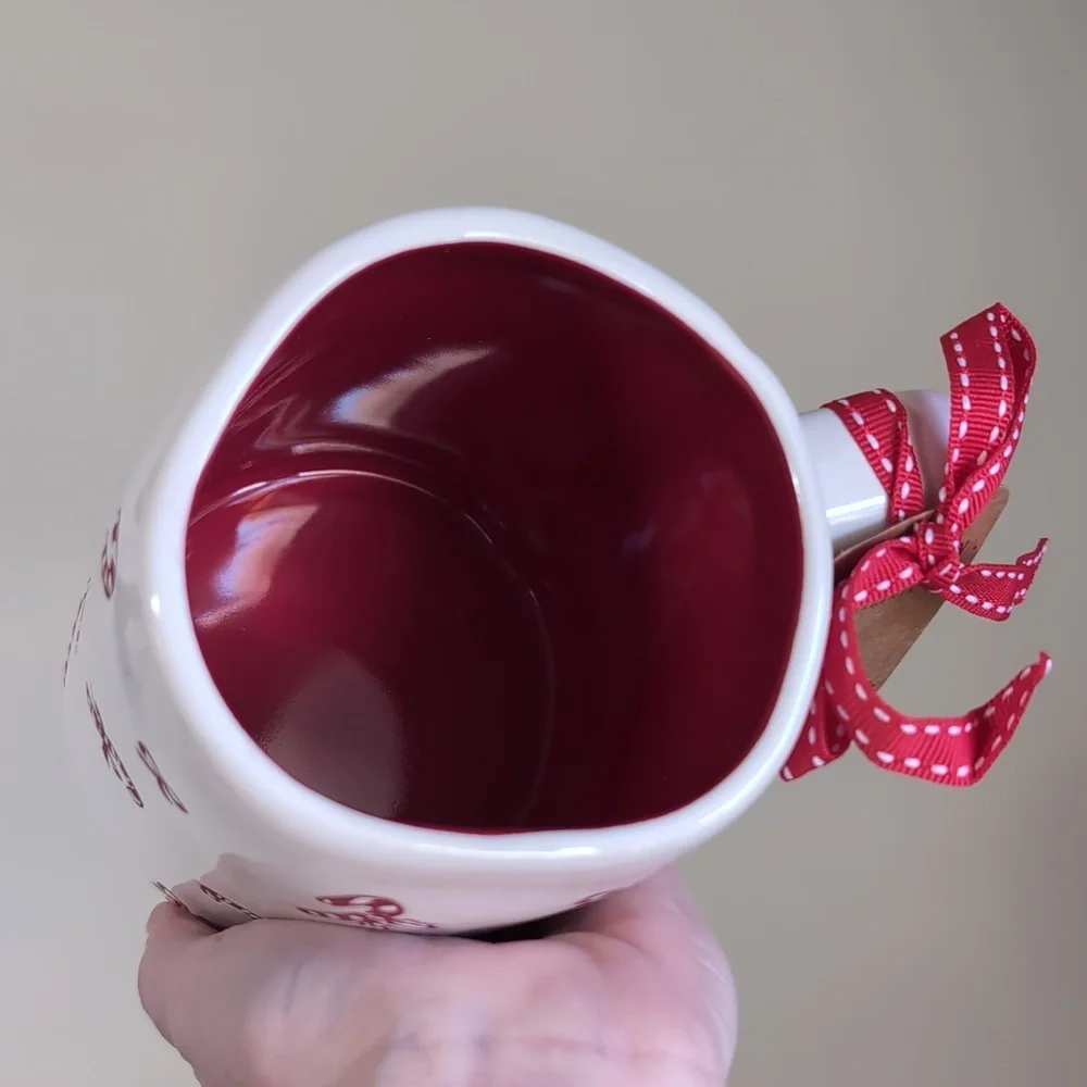 โSOLDโRae Dunn FA LA LA Christmas Mug with Candy Cane and Bow Design ๐ - Picture 3 of 5